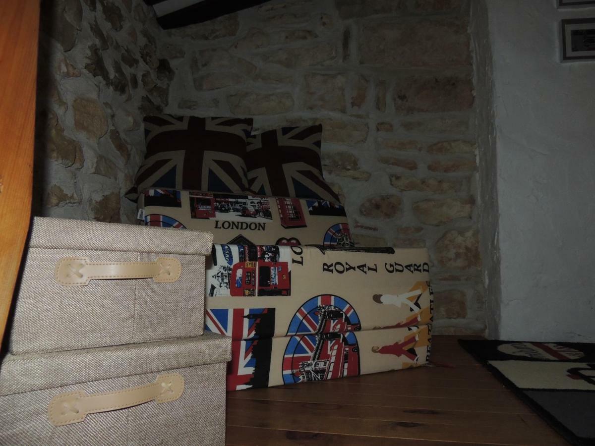 Chocolate Box Cottage Parzac Buitenkant foto